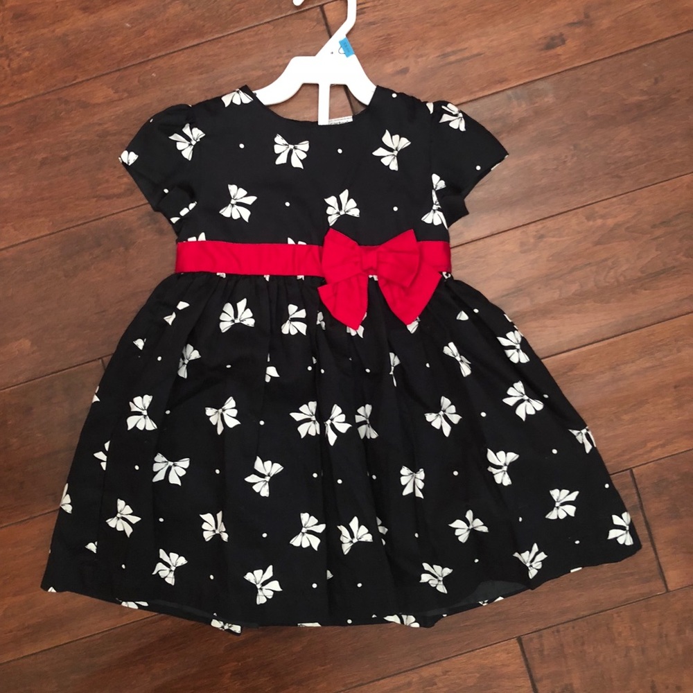 Carter’s Bow Dress Size 24 months